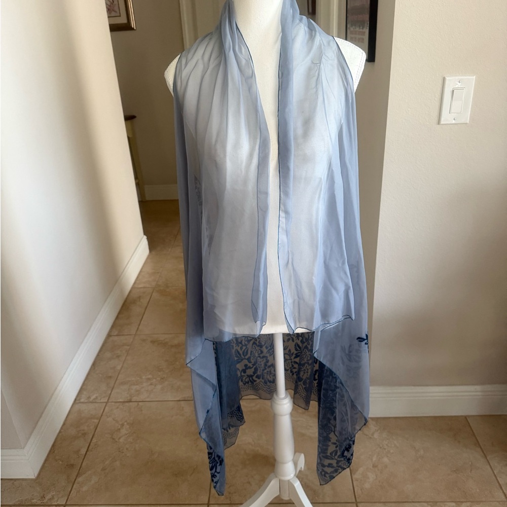 Elegant New (w/o tags) Sheer Blue Scarf/Wrap